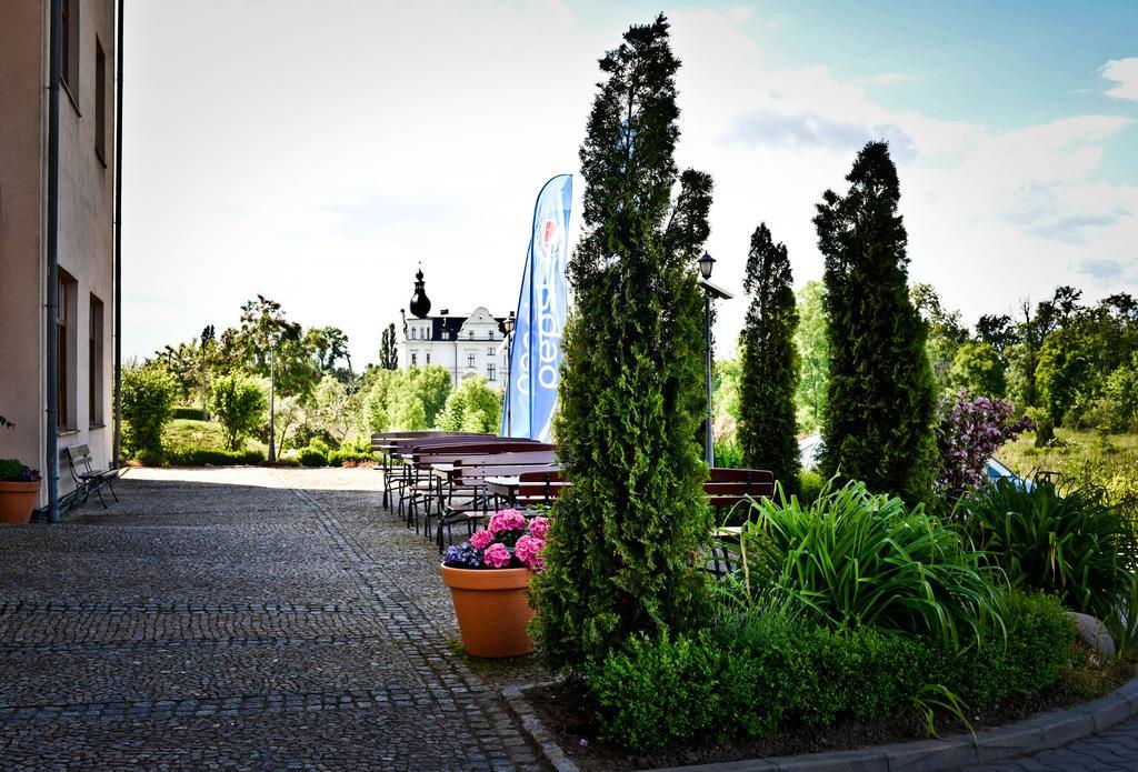 Hotel Sportwerk Tyniec Maly Exterior photo